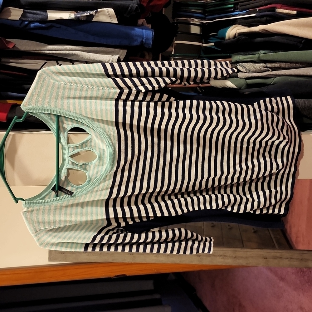 Cute top